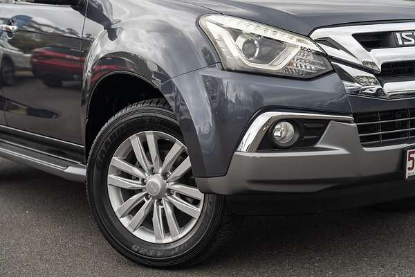 2017 Isuzu MU-X LS-T