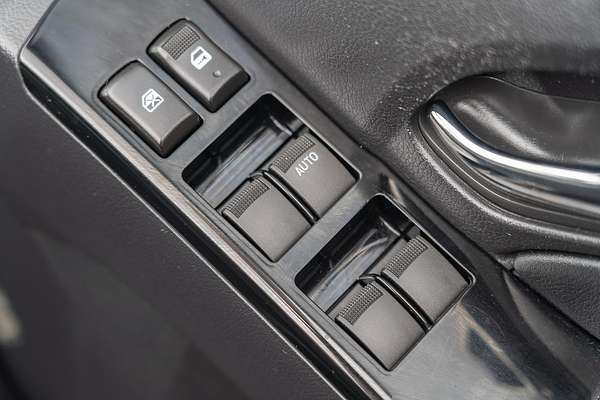 2017 Isuzu MU-X LS-T