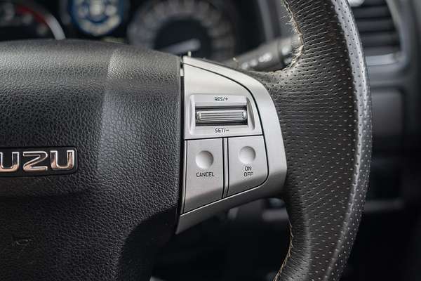 2017 Isuzu MU-X LS-T