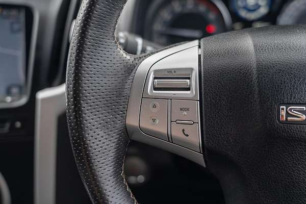 2017 Isuzu MU-X LS-T