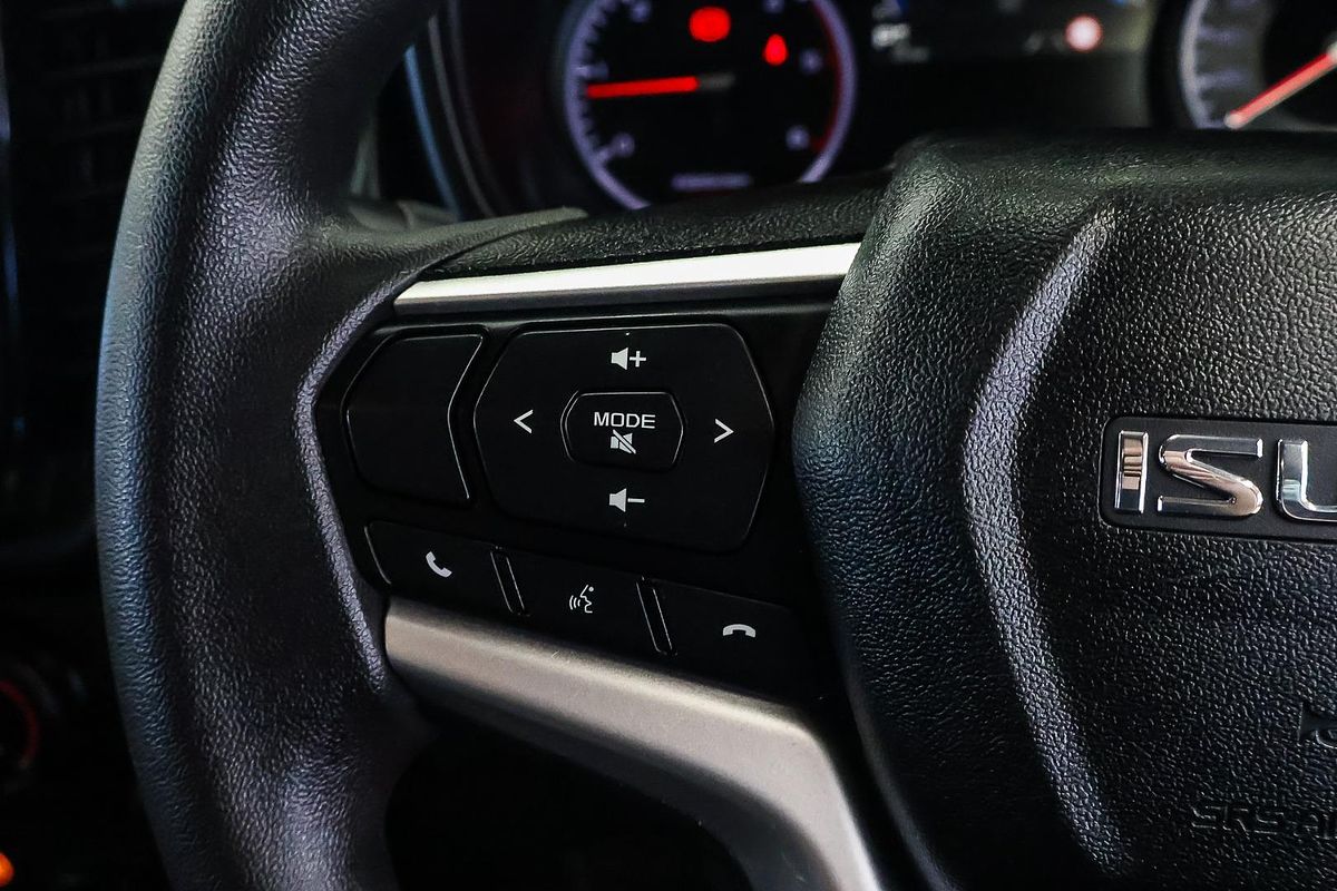 2022 Isuzu D-MAX SX High Ride Rear Wheel Drive