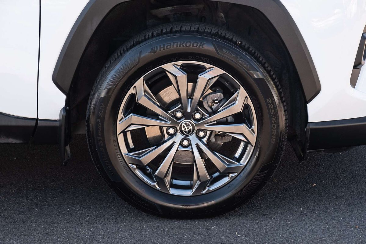 2022 Toyota RAV4 GXL MXAA52R