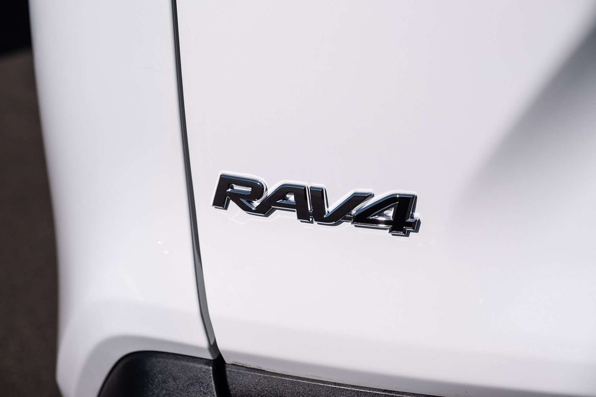 2022 Toyota RAV4 GXL MXAA52R