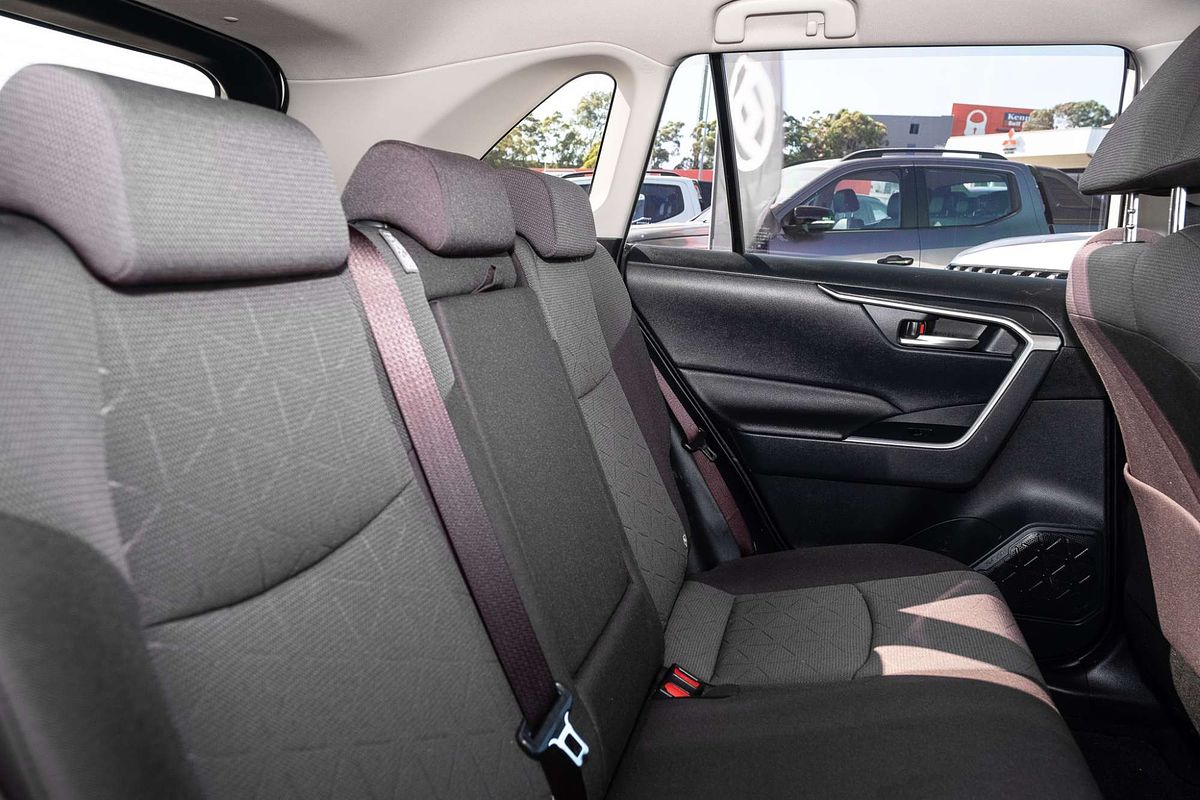 2022 Toyota RAV4 GXL MXAA52R