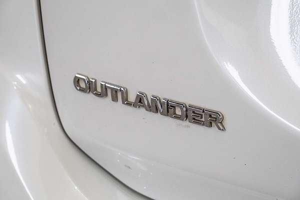 2019 Mitsubishi Outlander ES ZL