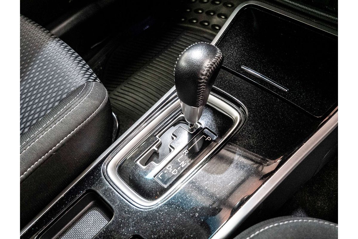 2019 Mitsubishi Outlander ES ZL