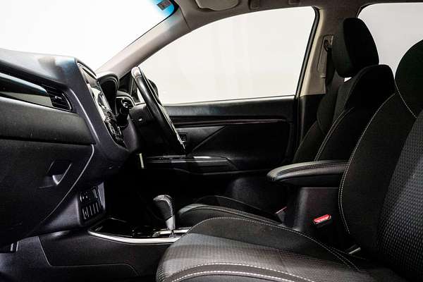 2019 Mitsubishi Outlander ES ZL