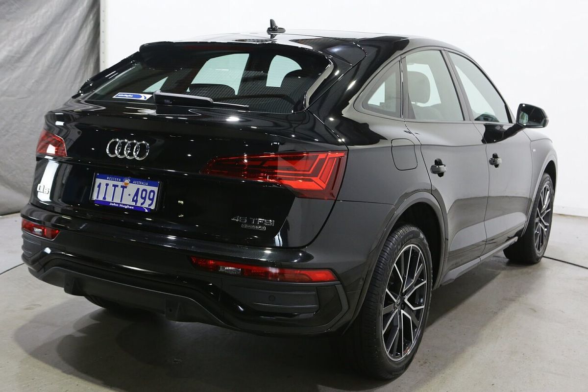 2022 Audi Q5 45 TFSI S line FY
