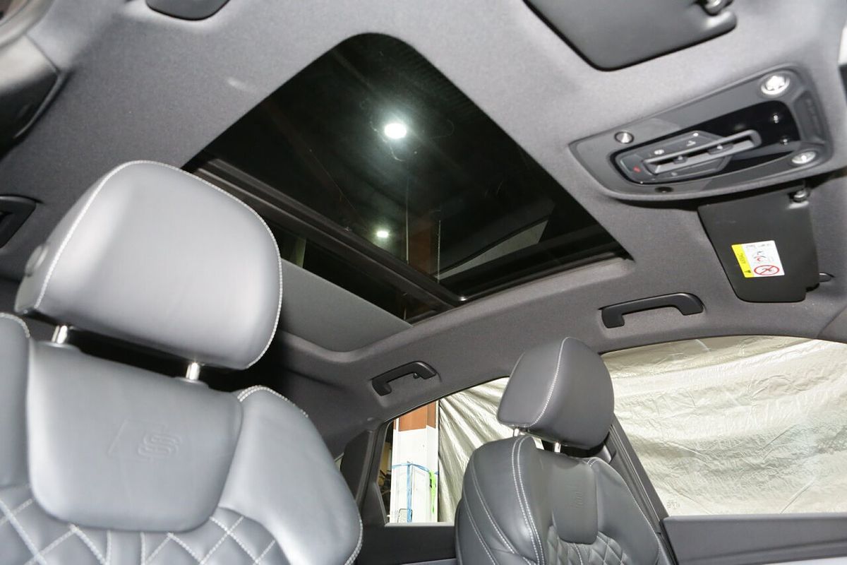 2022 Audi Q5 45 TFSI S line FY