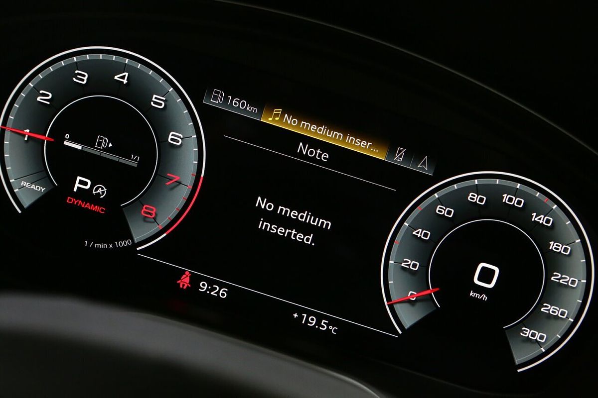 2022 Audi Q5 45 TFSI S line FY