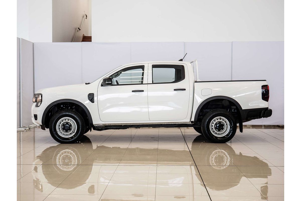 2024 Ford Ranger XL 4X4 2.0L