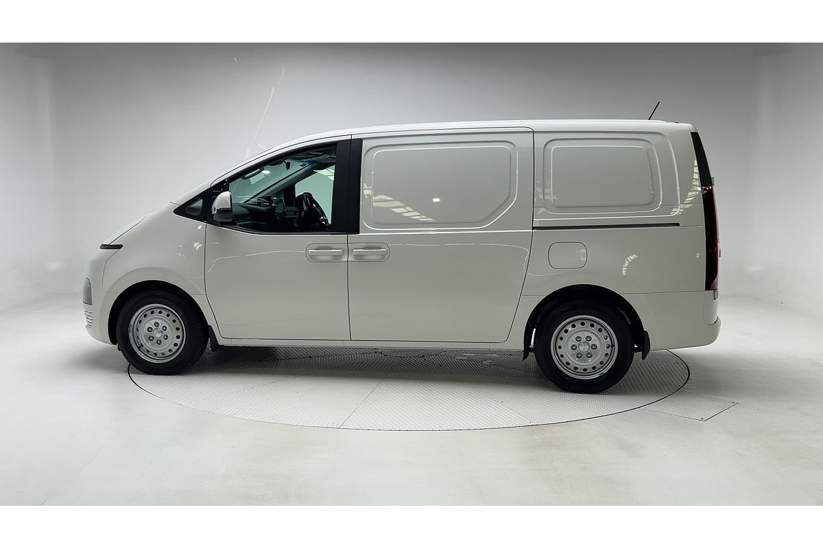2024 Hyundai STARIA LOAD Premium US4.V3