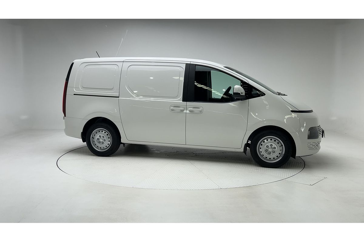 2024 Hyundai STARIA LOAD Premium US4.V3