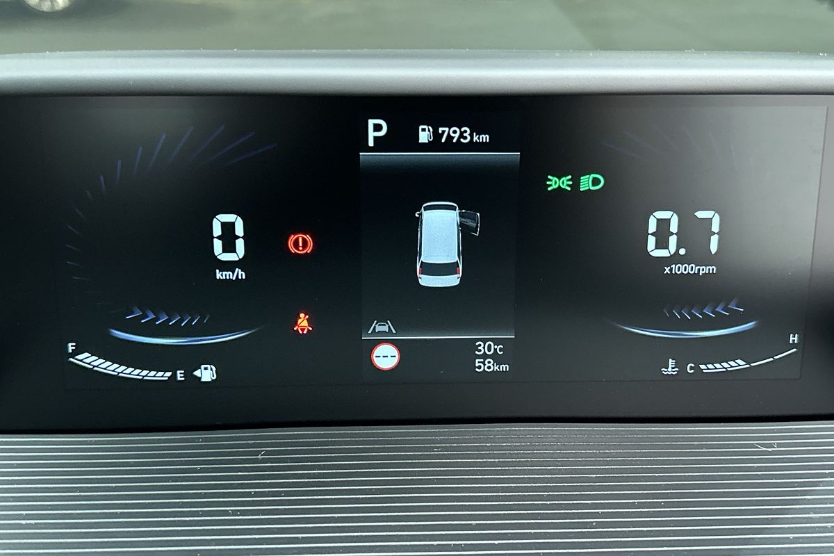 2024 Hyundai STARIA LOAD Premium US4.V3