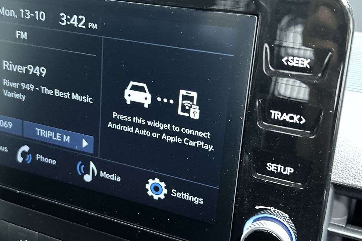 2024 Hyundai STARIA LOAD Premium US4.V3