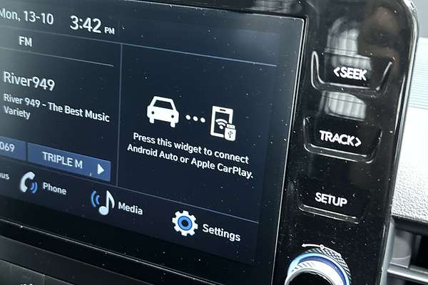 2024 Hyundai STARIA LOAD Premium US4.V3