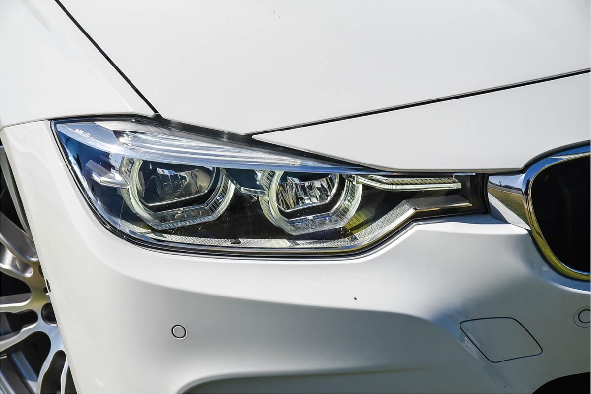 2016 BMW 3 Series 330i Sport Line F30 LCI