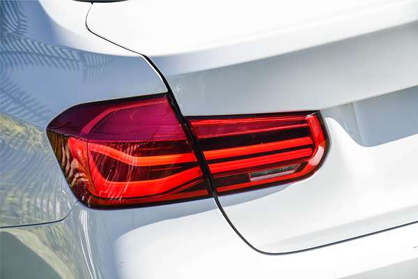2016 BMW 3 Series 330i Sport Line F30 LCI