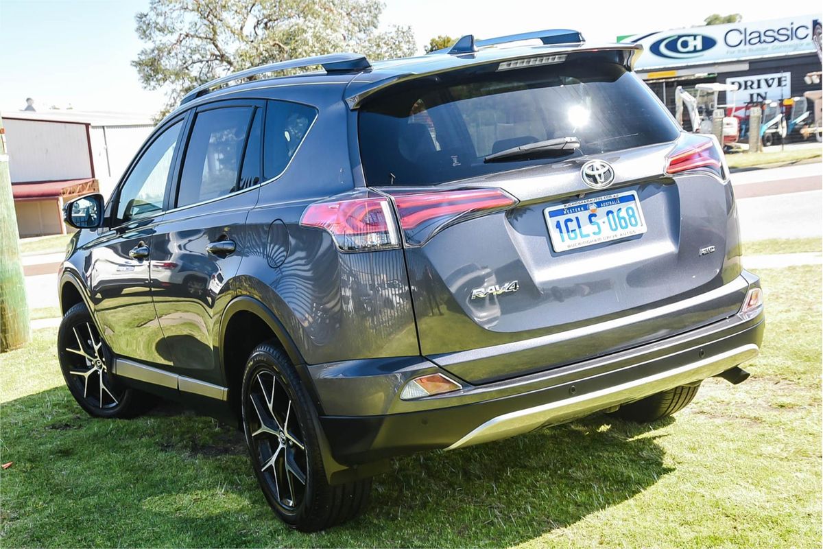 2017 Toyota RAV4 GXL ASA44R
