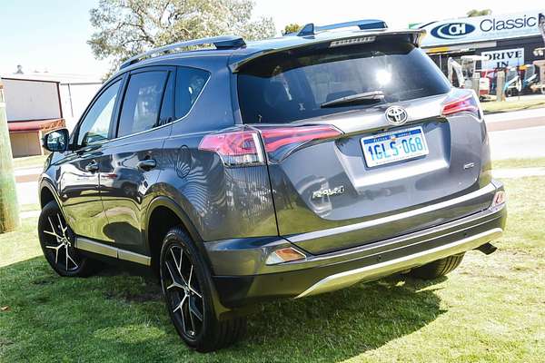 2017 Toyota RAV4 GXL ASA44R