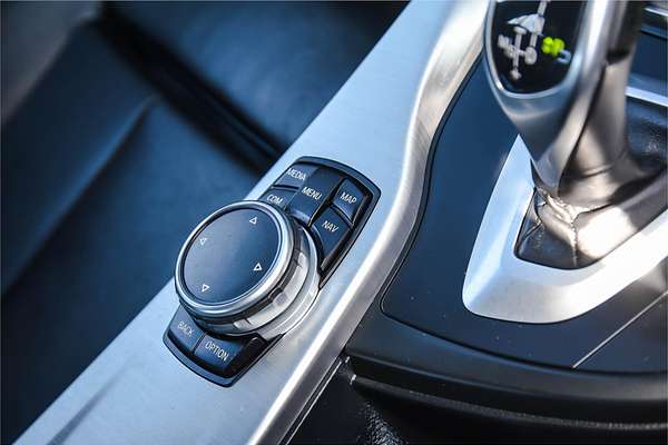 2016 BMW 3 Series 330i Sport Line F30 LCI