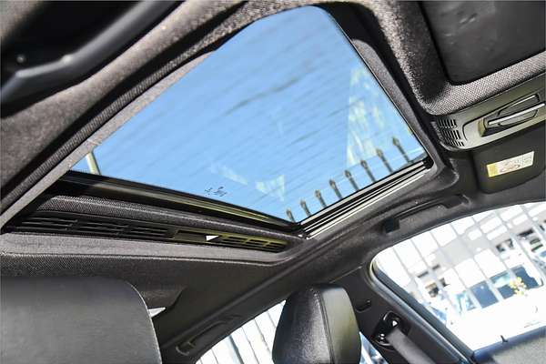 2016 BMW 3 Series 330i Sport Line F30 LCI
