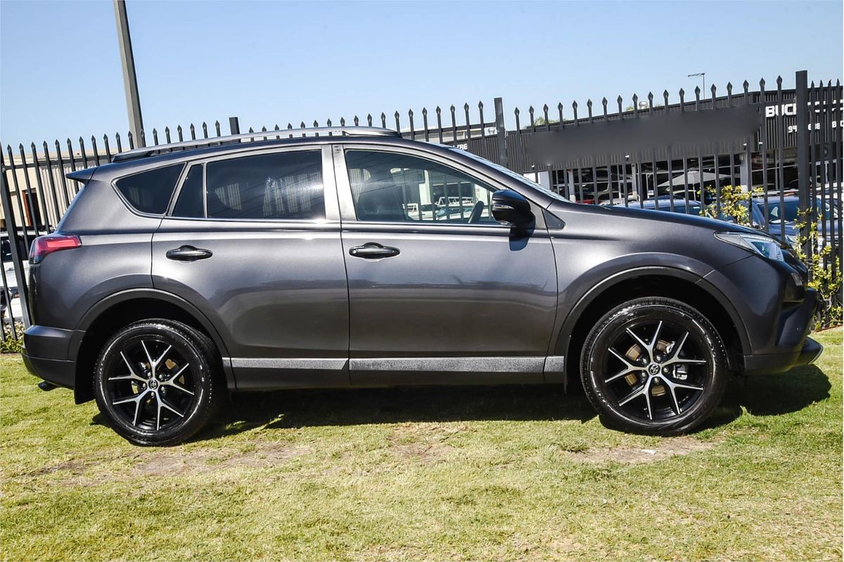 2017 Toyota RAV4 GXL ASA44R