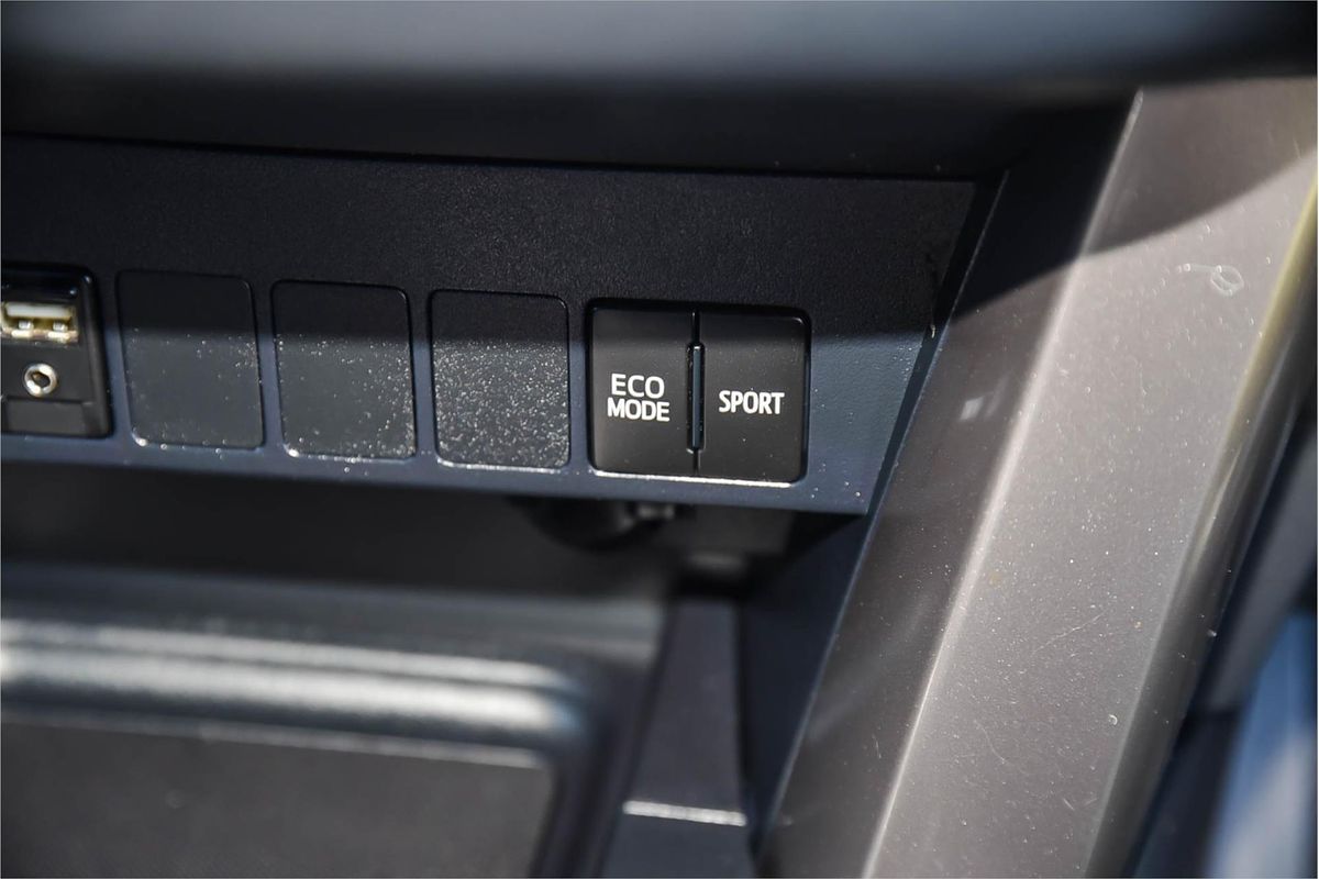 2017 Toyota RAV4 GXL ASA44R