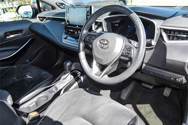 2019 Toyota Corolla ZR Hybrid ZWE211R