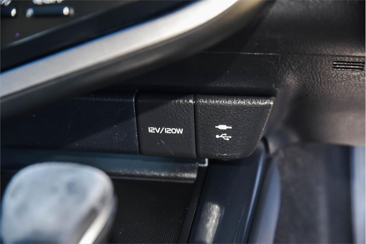 2019 Toyota Camry Ascent Sport ASV70R