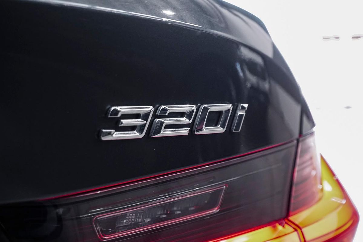 2019 BMW 3 Series 320i M Sport G20