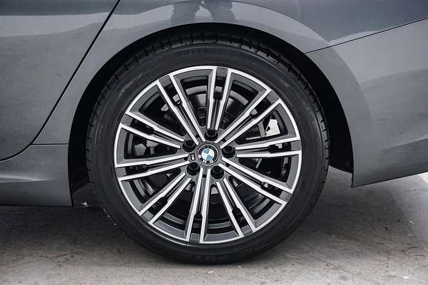2019 BMW 3 Series 320i M Sport G20