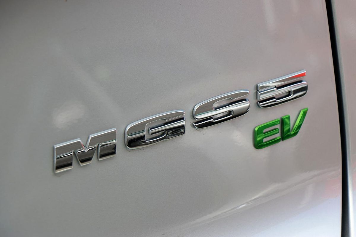 2025 MG MGS5 EV Essence 62 ZS3EM