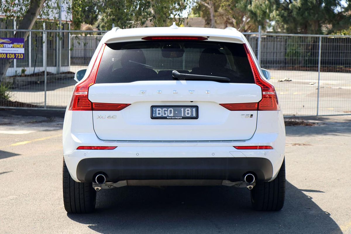 2020 Volvo XC60 T5 Momentum