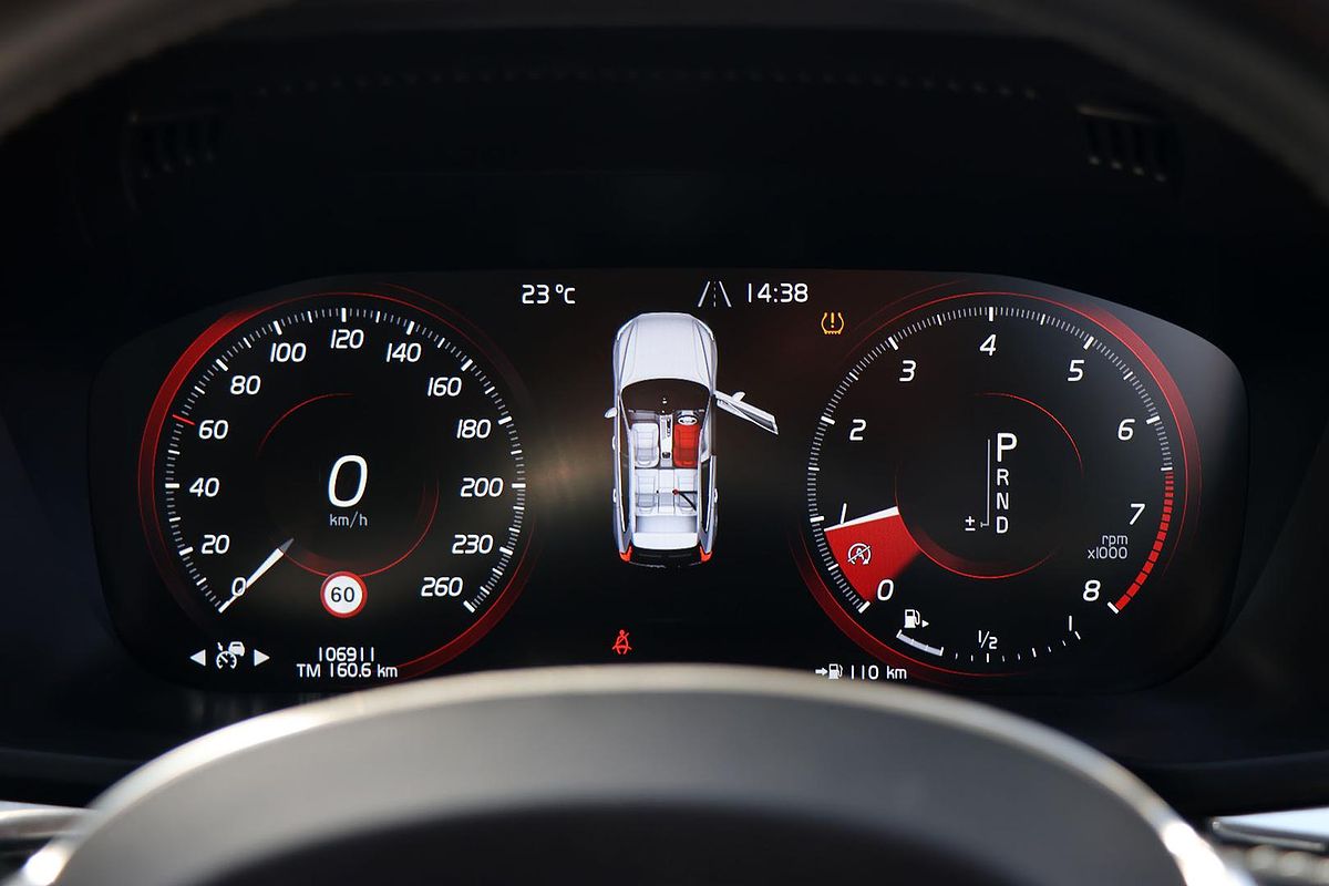 2020 Volvo XC60 T5 Momentum