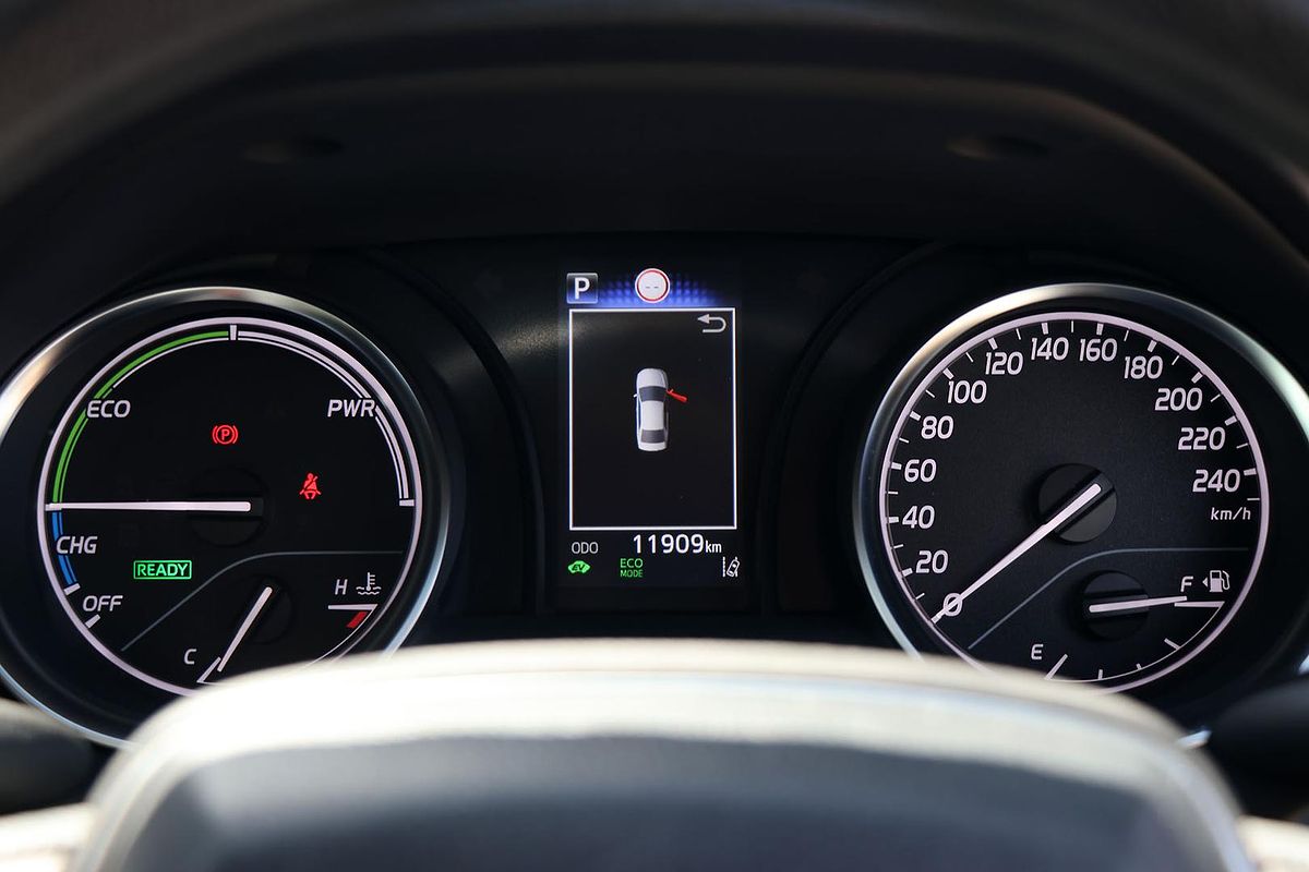 2021 Toyota Camry Ascent AXVH70R