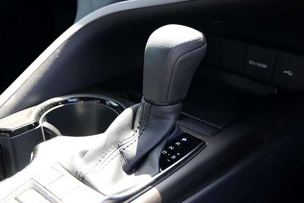 2021 Toyota Camry Ascent AXVH70R