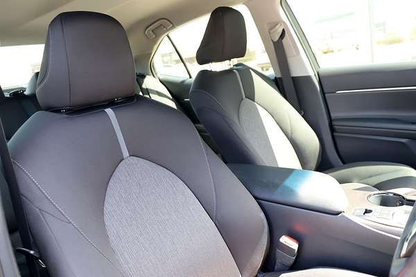 2021 Toyota Camry Ascent AXVH70R