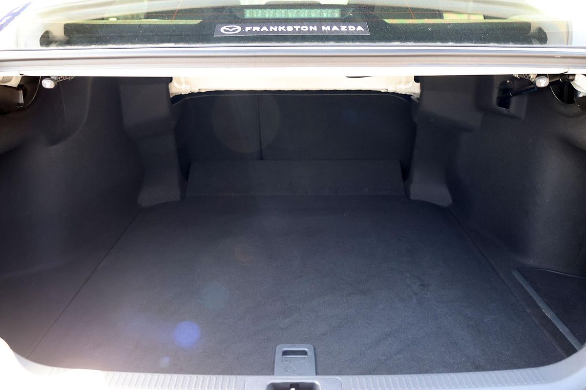 2021 Toyota Camry Ascent AXVH70R