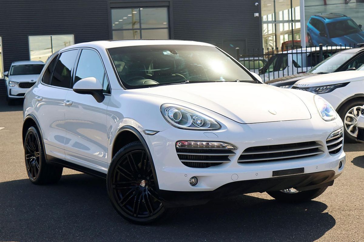 2014 Porsche Cayenne Diesel Platinum Edition 92A