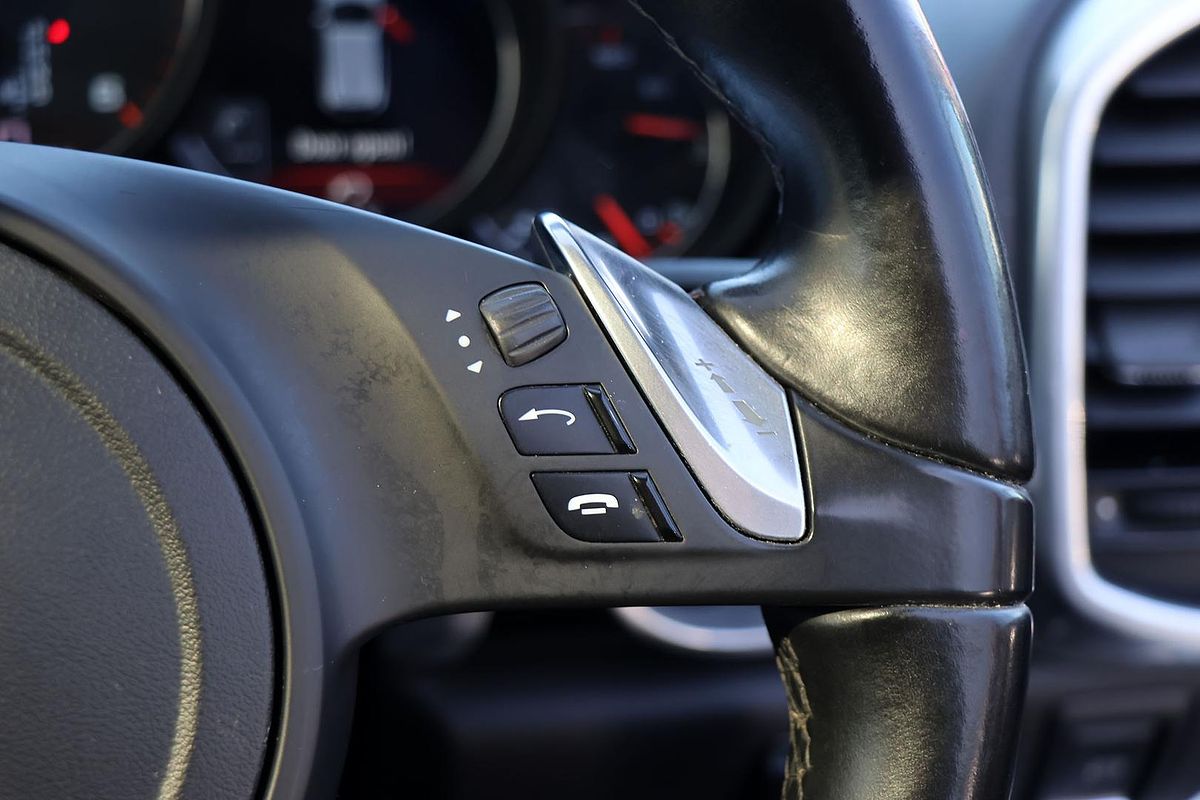 2014 Porsche Cayenne Diesel Platinum Edition 92A