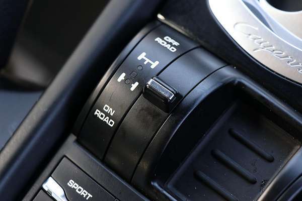 2014 Porsche Cayenne Diesel Platinum Edition 92A
