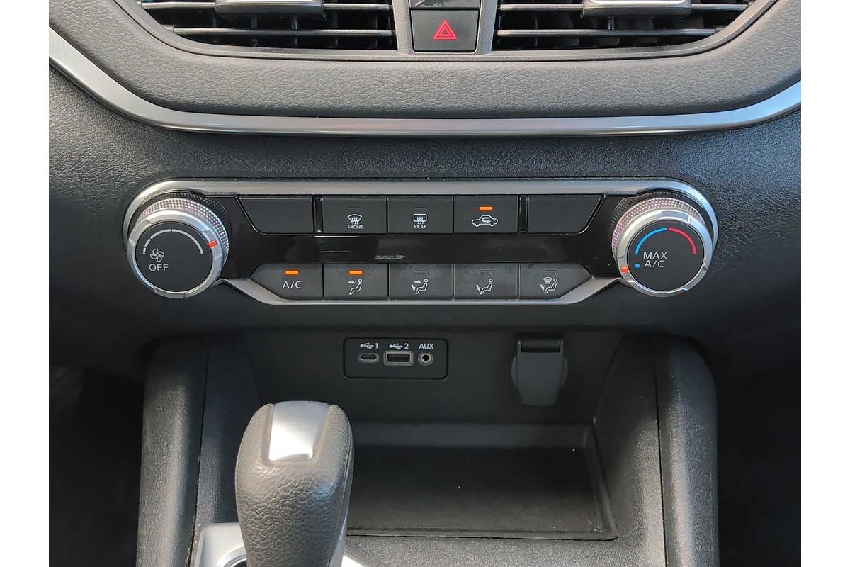 2022 Nissan Altima 2.5 SV