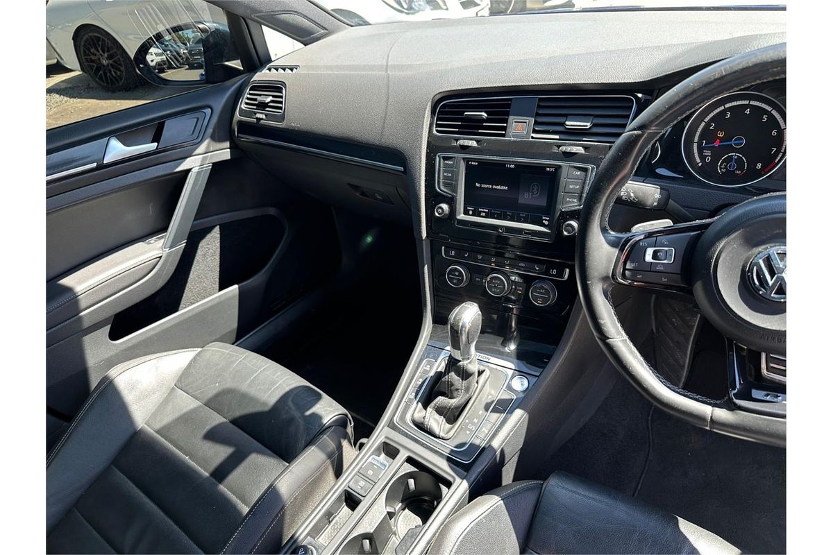 2014 Volkswagen Golf R 7