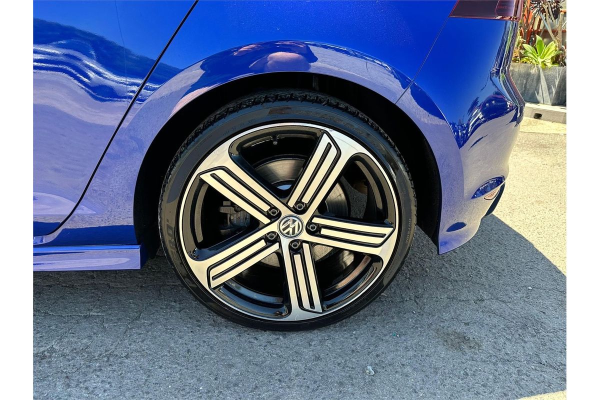 2014 Volkswagen Golf R 7