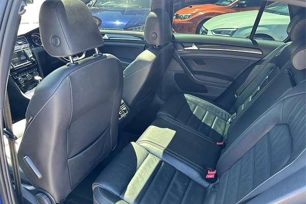 2014 Volkswagen Golf R 7