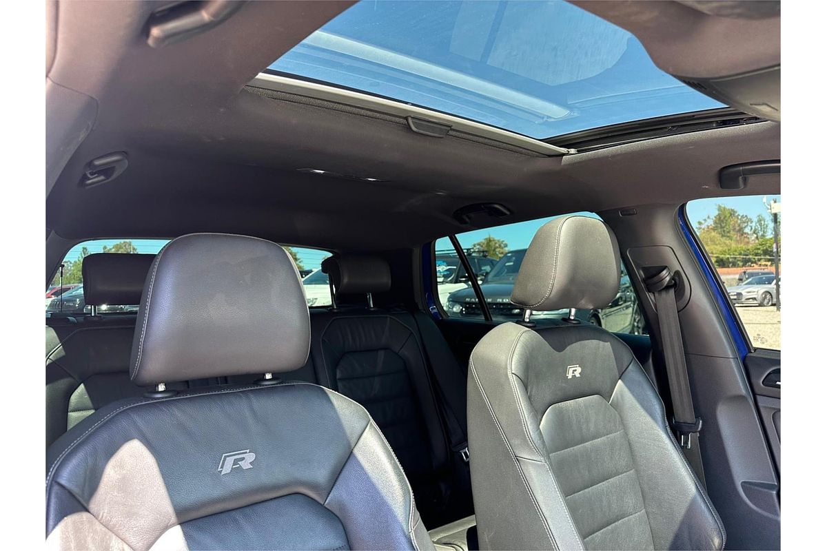 2014 Volkswagen Golf R 7