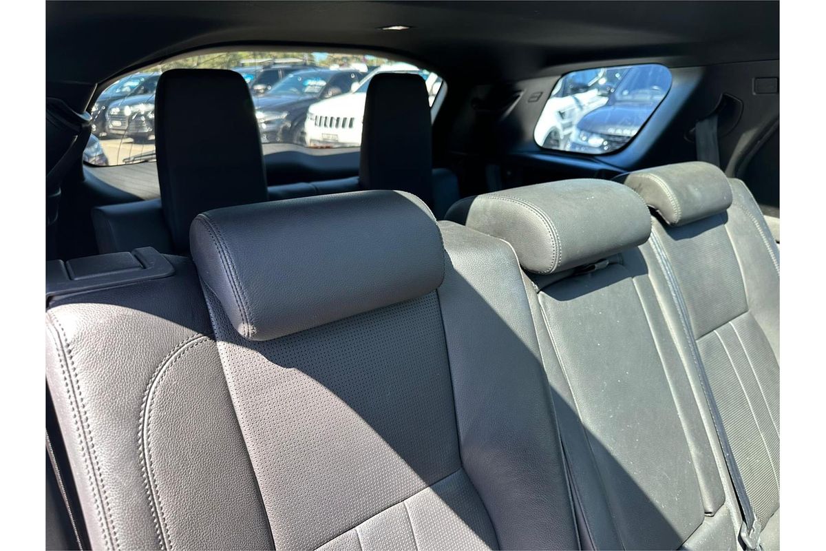 2019 Land Rover Discovery Sport SD4 SE L550