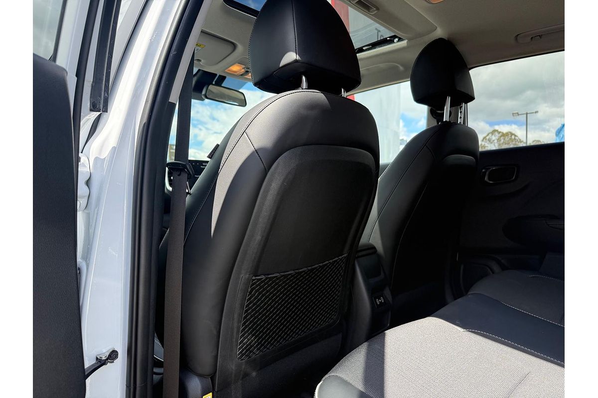 2024 Hyundai Venue Elite QX.V5