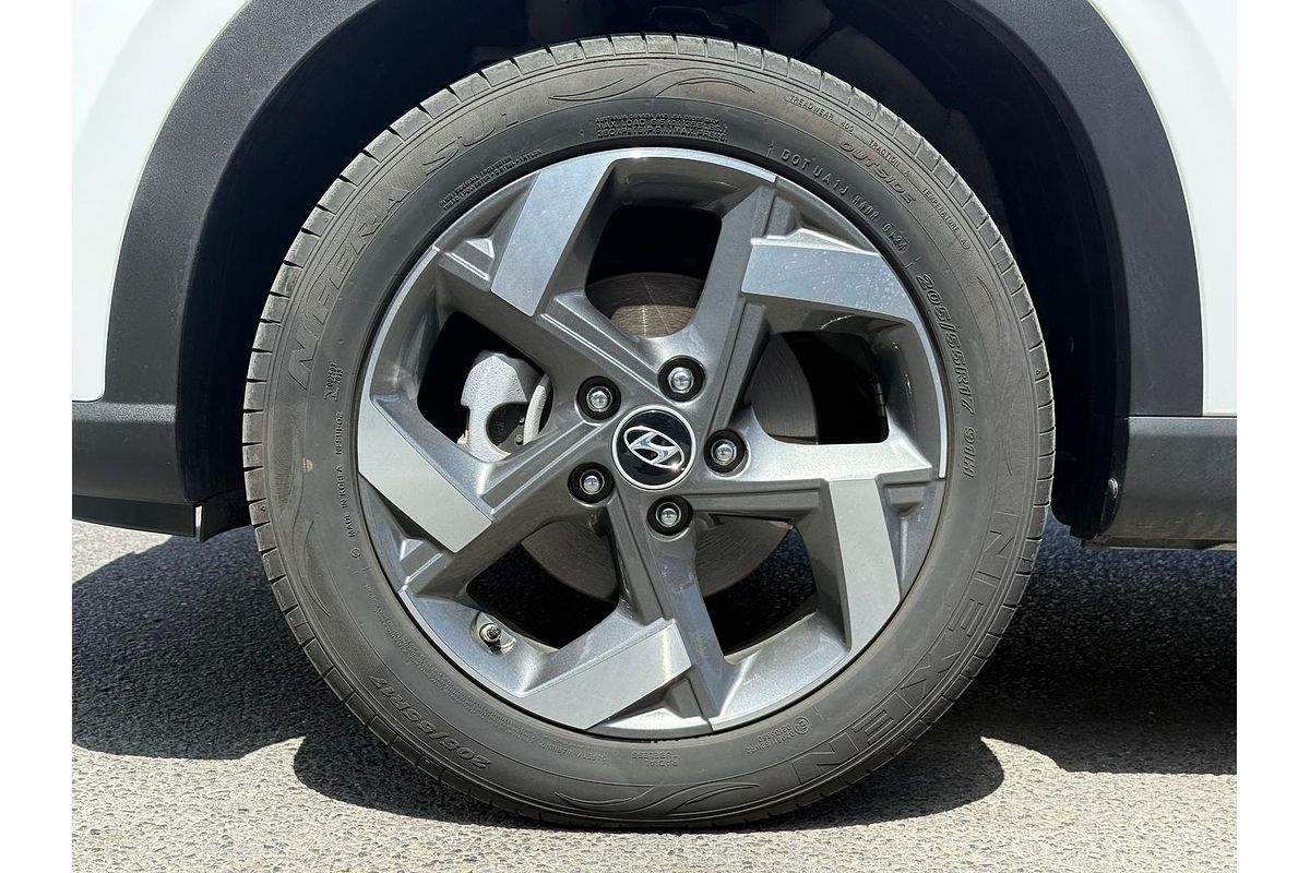 2024 Hyundai Venue Elite QX.V5